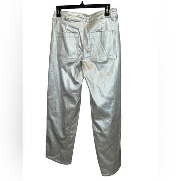 New ~ ALMOST FAMOUS ~ 90s Fit Silver Metallic Dad Jeans Size 3 Small - Picture 2 of 6